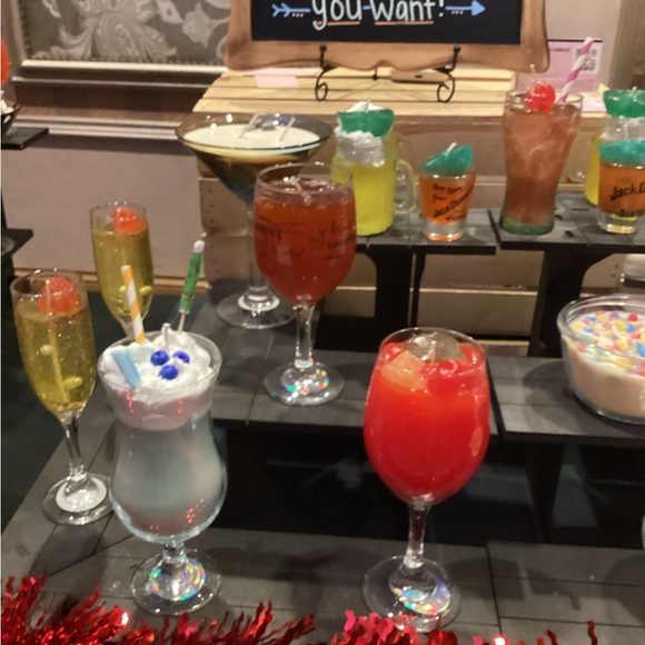 I'M LIVE - Picture 11 of 16